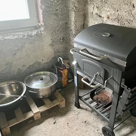 Apartmanovy Dom Adas Διαμέρισμα *