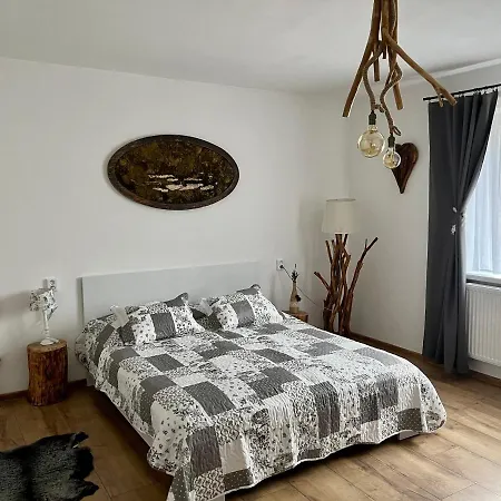 Apartmanovy Dom Adas