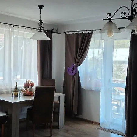 Apartmanovy Dom Adas