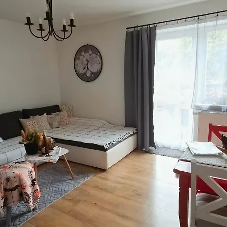 Apartmanovy Dom Adas