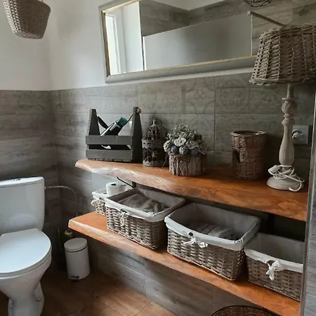 Apartmanovy Dom Adas